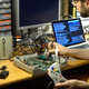 Imagen para el artículo titulado Este genio ha logrado hackear la Sega Saturn por USB 22 años después del debut de la consola